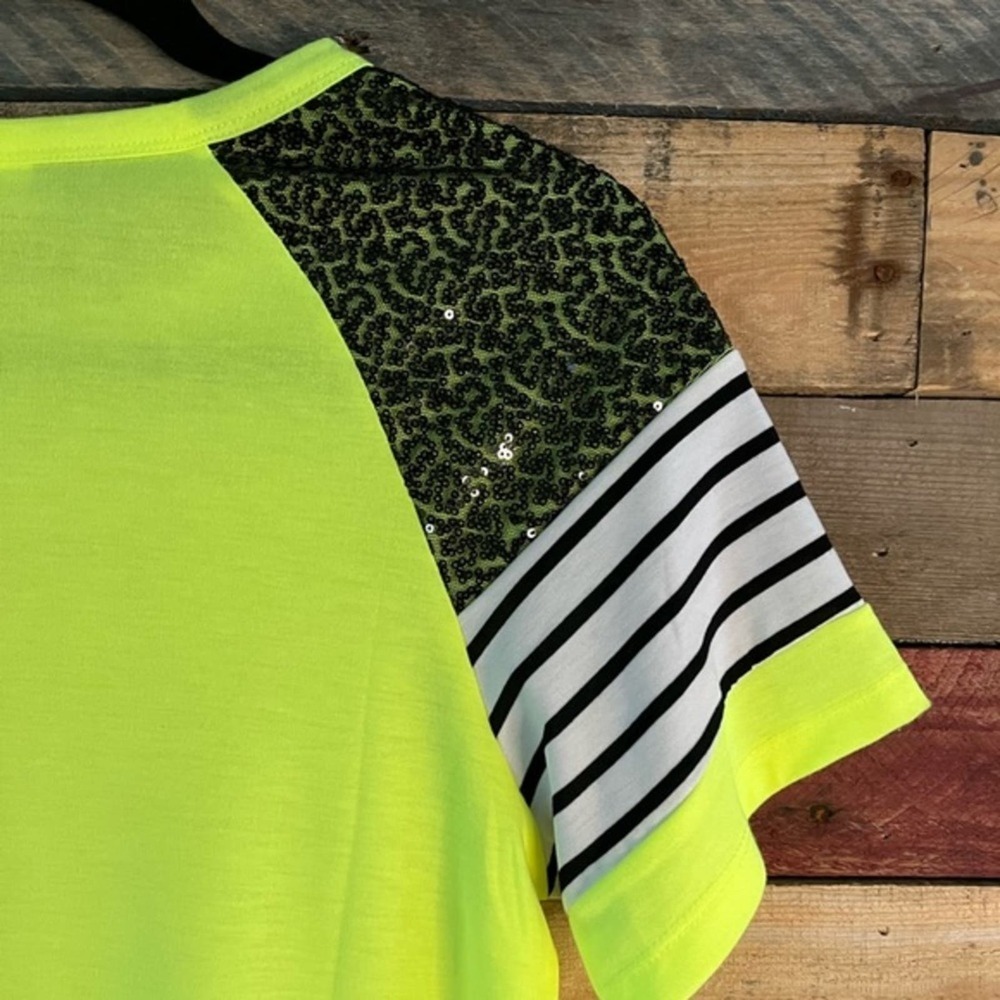 Sunshine & Rodeos Neon Sequin Shoulder Top Size Medium - Picture 7 of 11